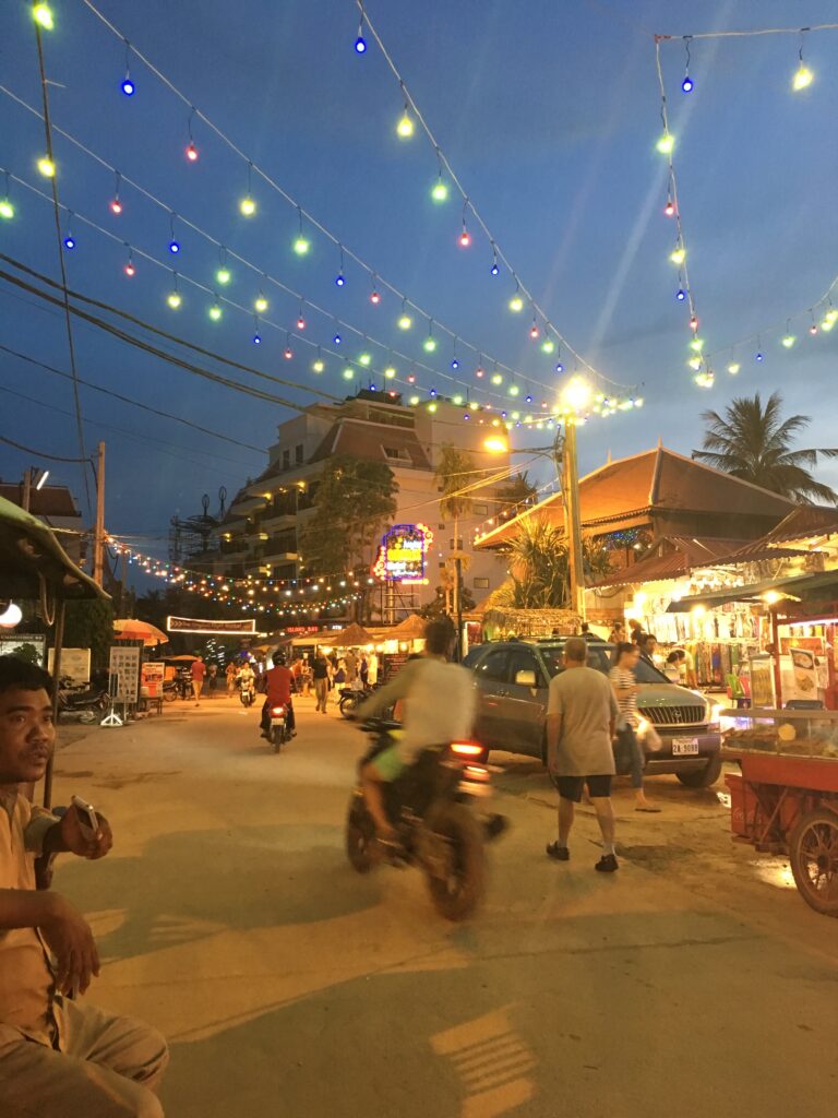 アンコールワットの街の夜景